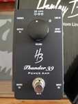 Pedal Compressor Akai, XVIVE Lemon Squeezer, Power AMP Thunder99
