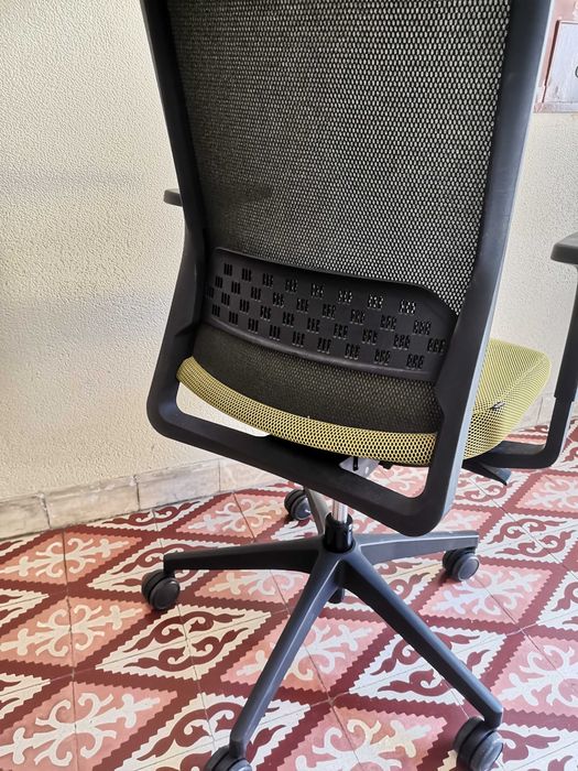 Cadeira escritório Actiu Stay
