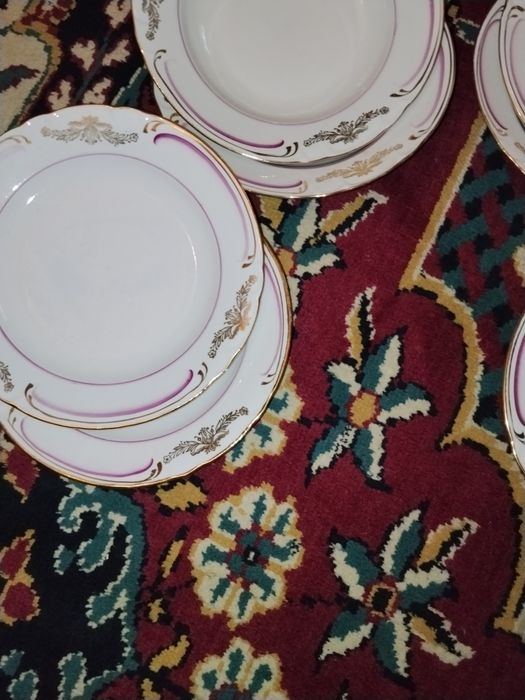 Продам нові тарілки глибокі великі