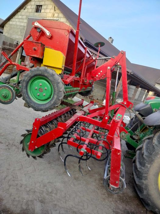 Sprzedam zestaw uprawawo siewny 3m