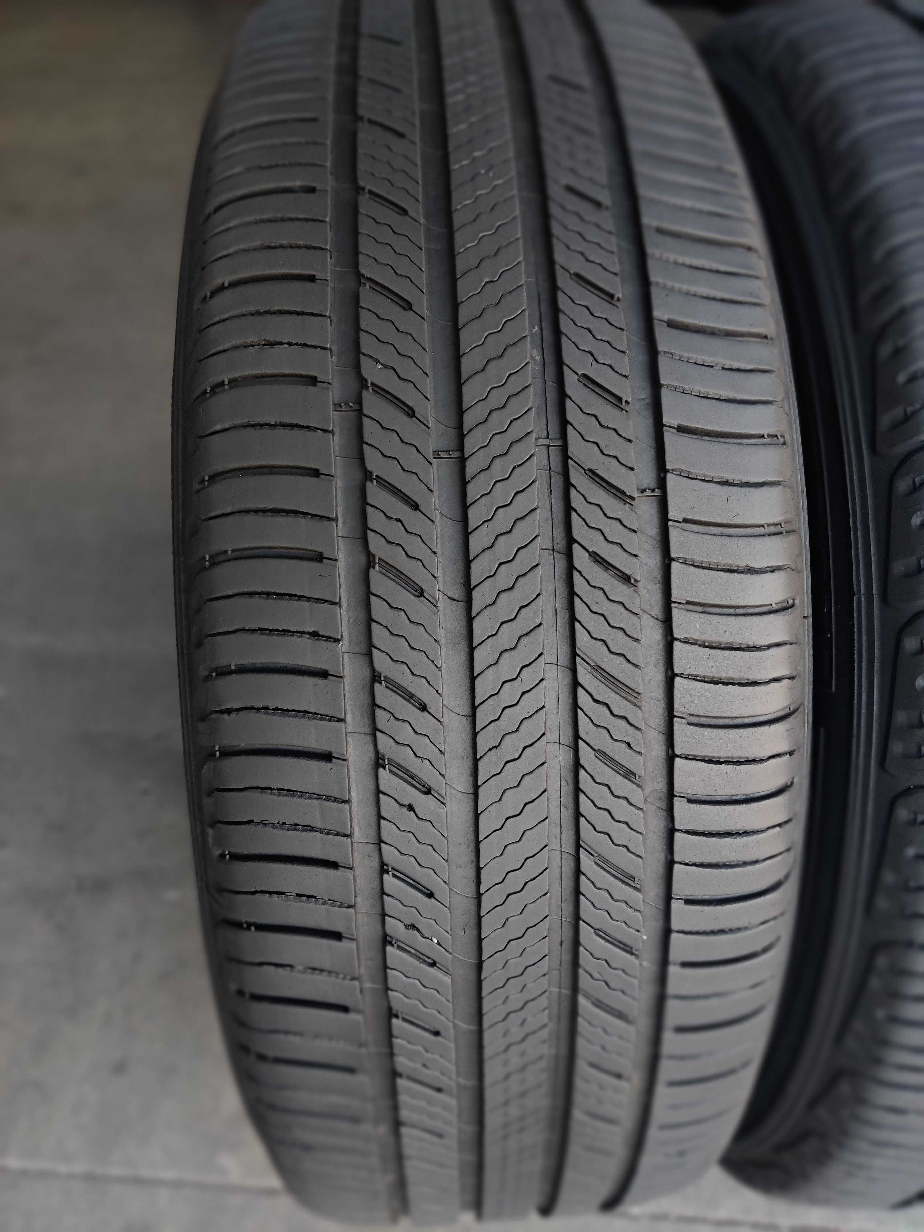 R18 225 60 шини літні Michelin Premier A/S made USA