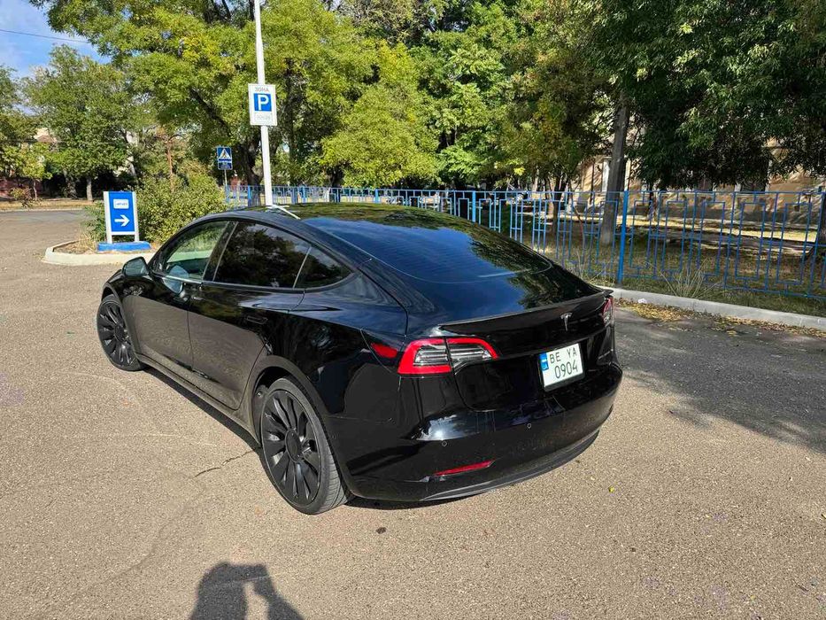 Tesla Model 3 Performance 82.5кВт  2022