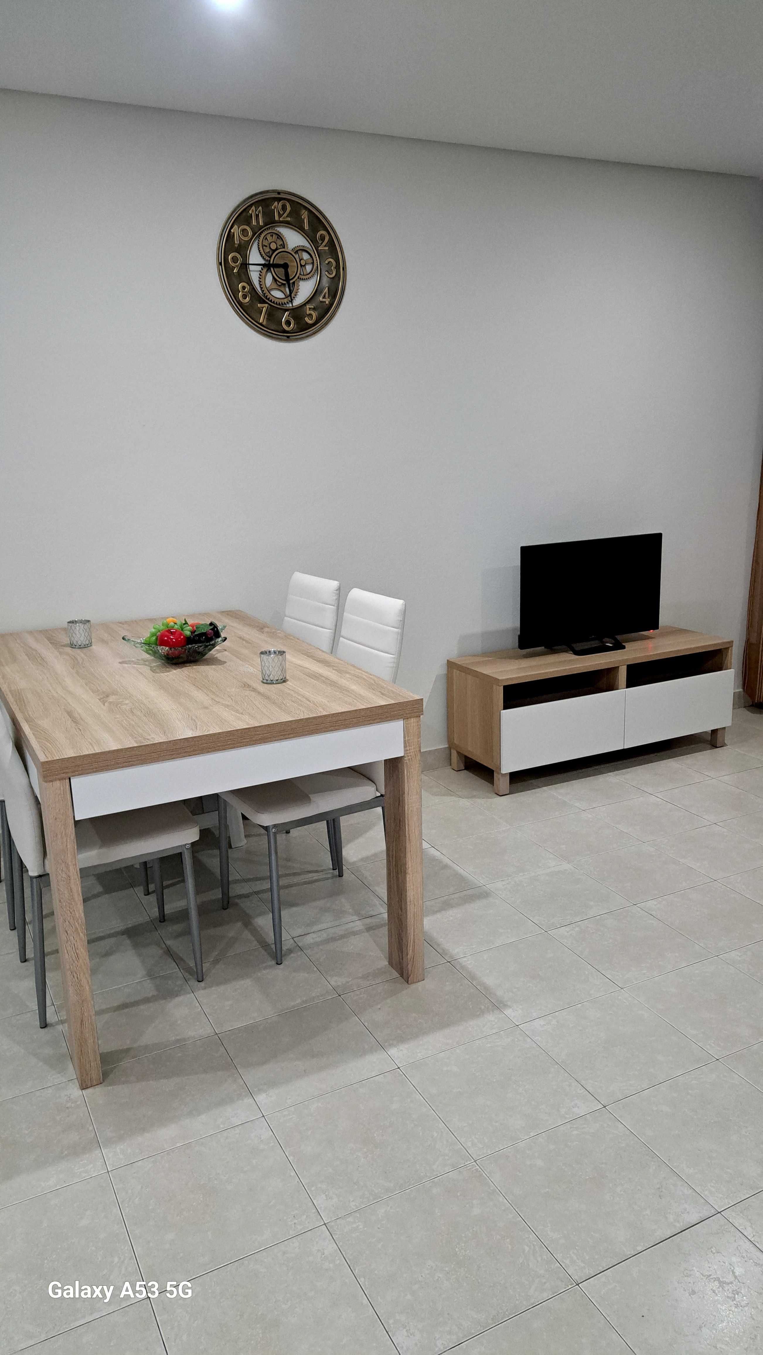 Ferias Quarteira T1 junto à praia todo remodelado Agosto completo