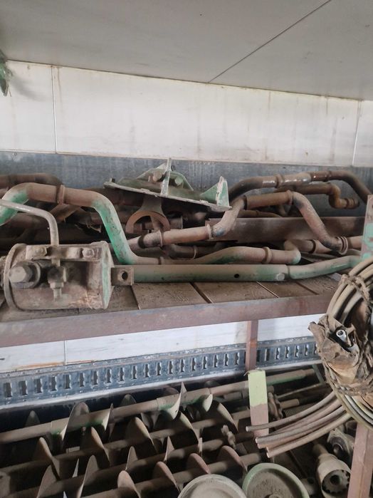 Wały wytrząsaczy John-Deere 955