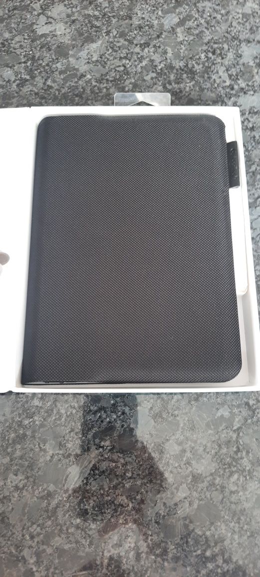 Klawiatura Logitech Ultrathin Folio