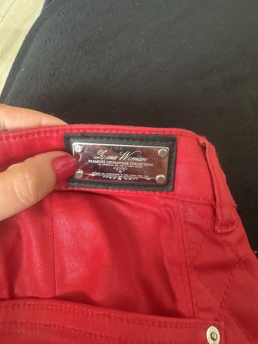 Spodnie damskie woskowane czerwone ZARA 36/38