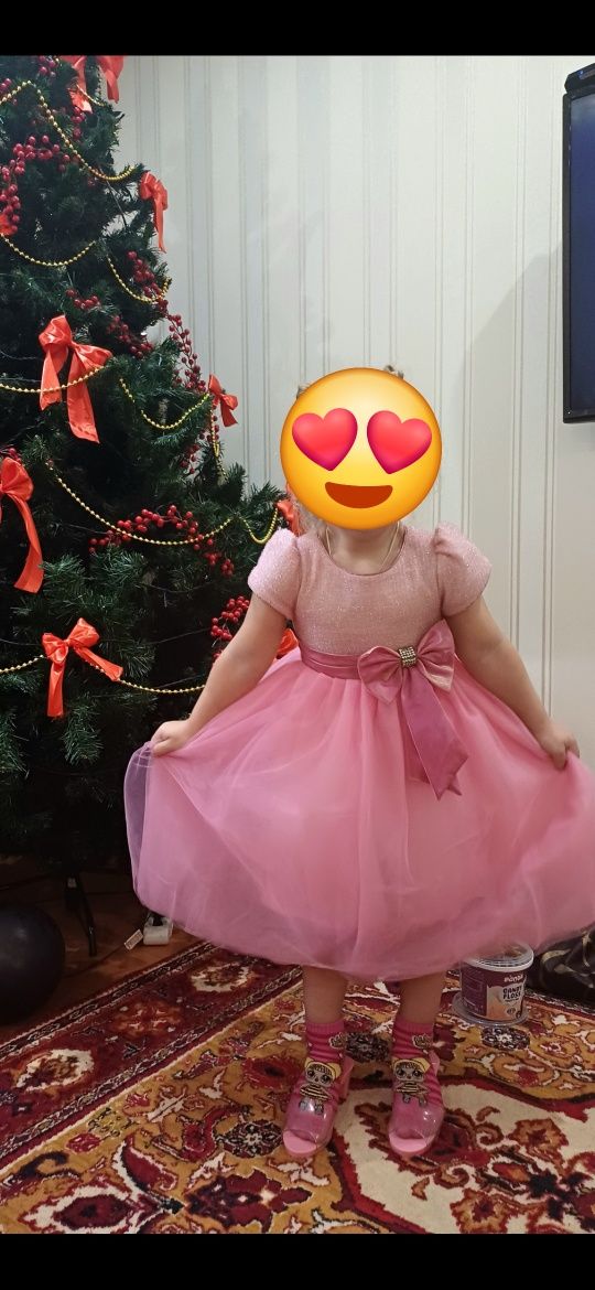 Сукня для дівчинки  на 3 роки