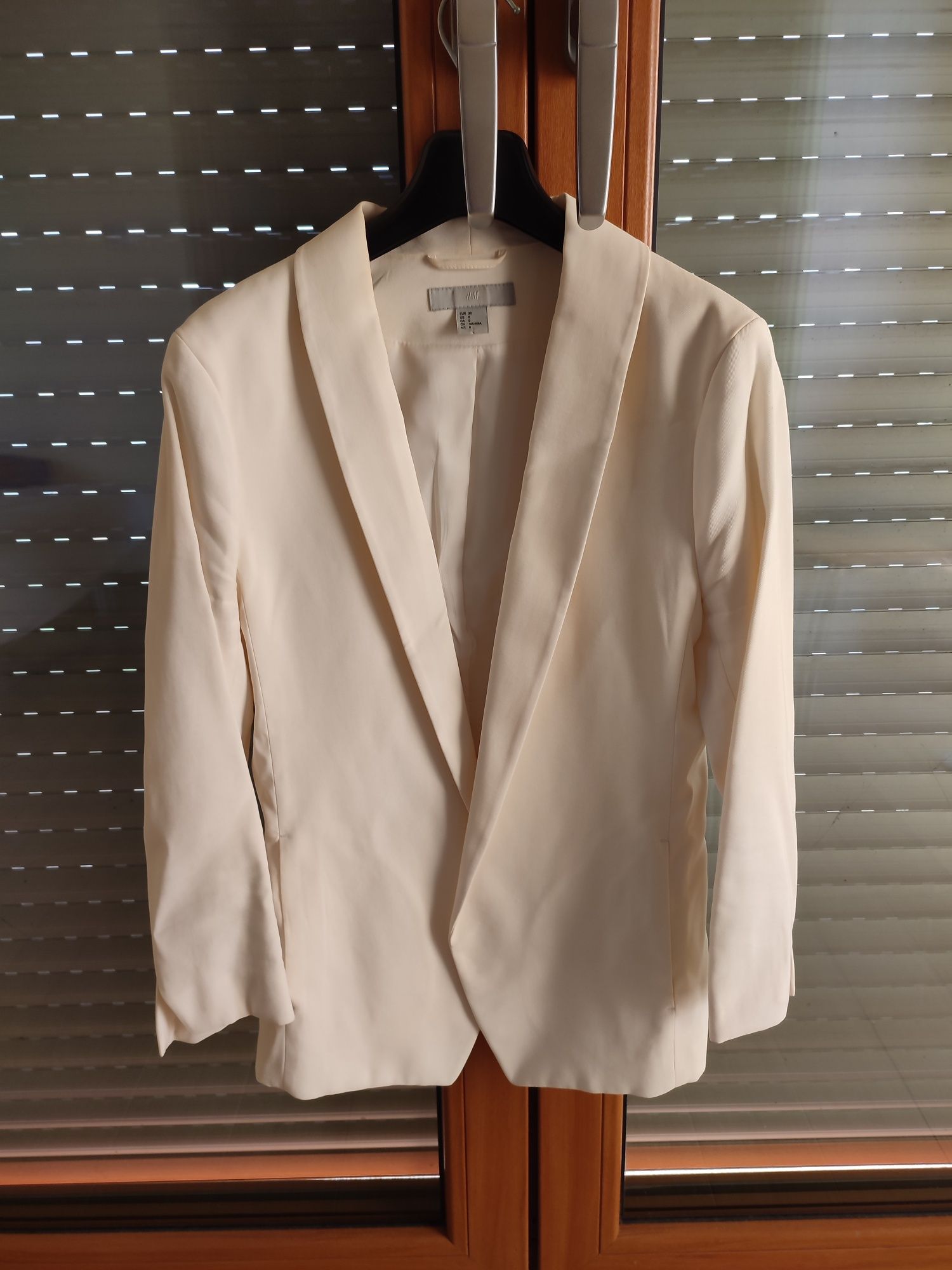 Elegancki żakiet w stylu casual