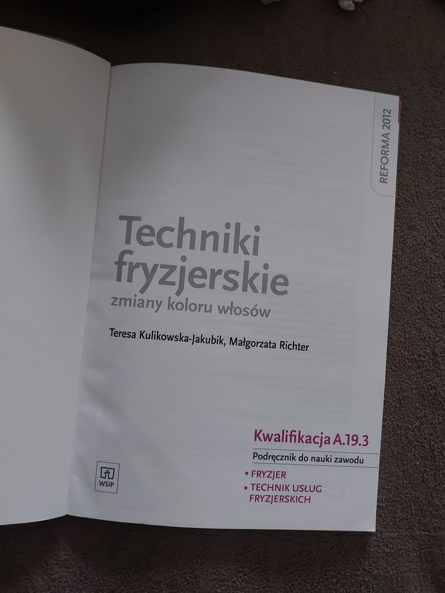 Sprzedam podręcznik