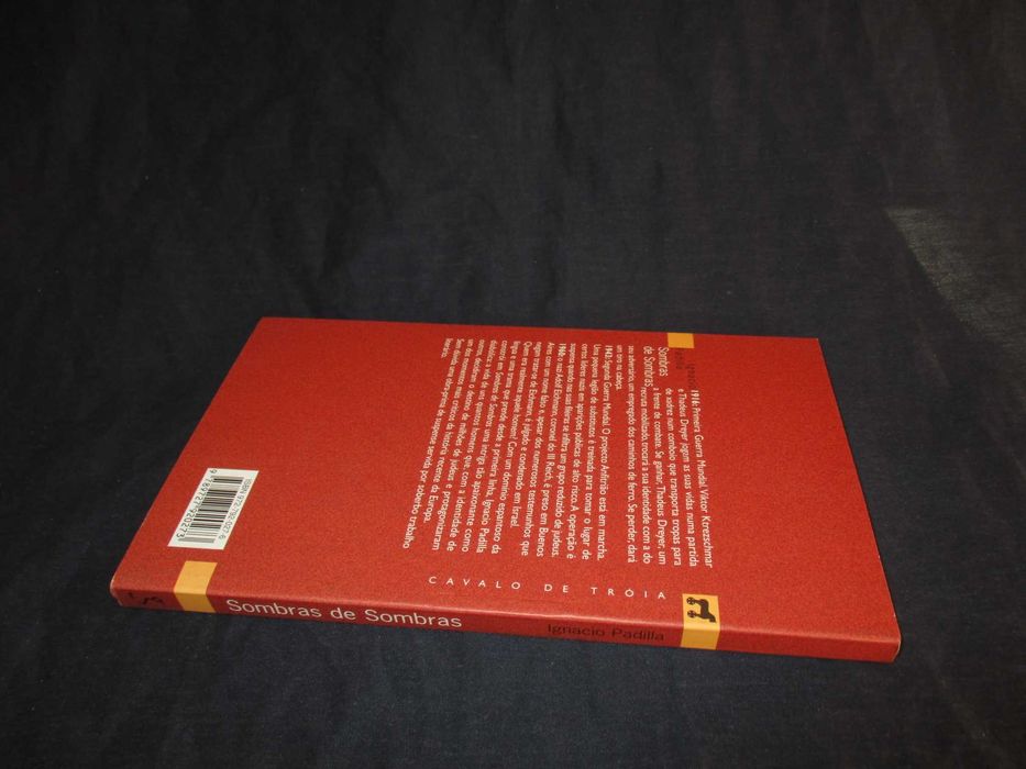 Livro Sombras de sombras Ignacio Padilla