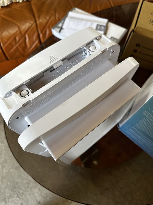 Дверцята та хаб для котів Sure Petcare SureFlap з мікрочіпом