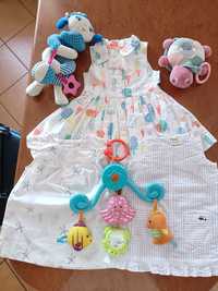 Sukienki i zabawki niemowlęce dla dziewczynki