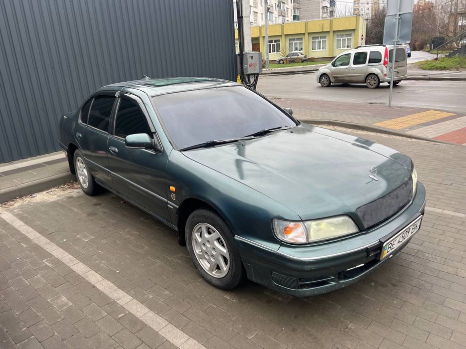 Продам нісан максіма