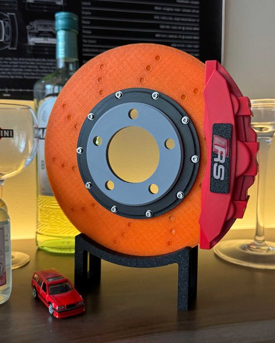 Lampa „tarcza hamulcowa” Audi – idealna dekoracja dla fana aut