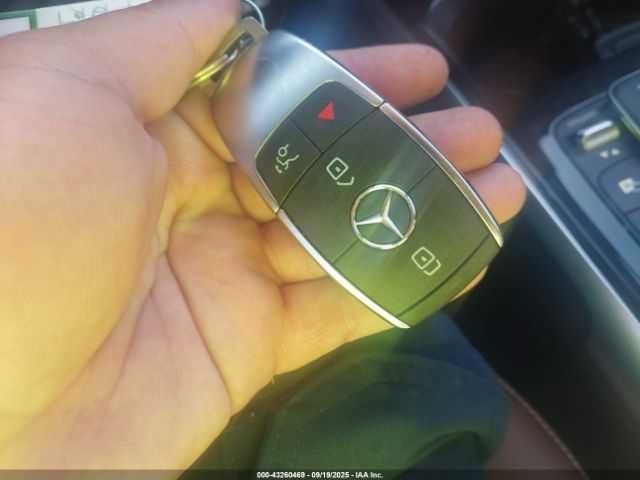 Mercedes-Benz GLB 250 4Matic 2023