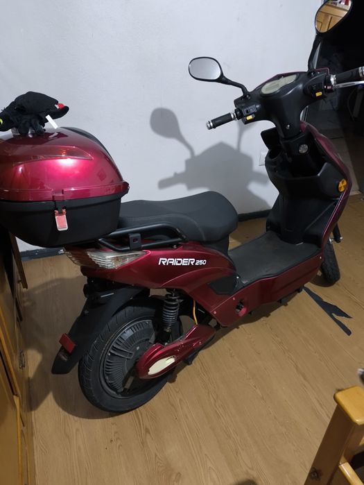 Moto Elétrica Raiden 250 60v 250w