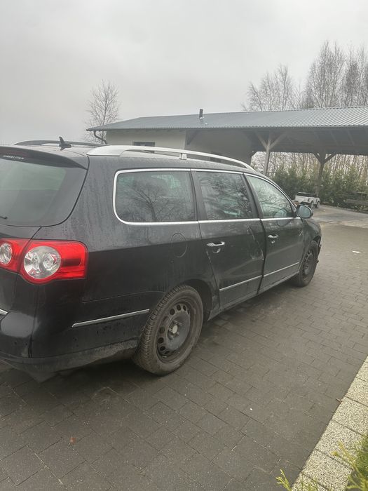 Sprzedam volkswagen passat - uszkodzony