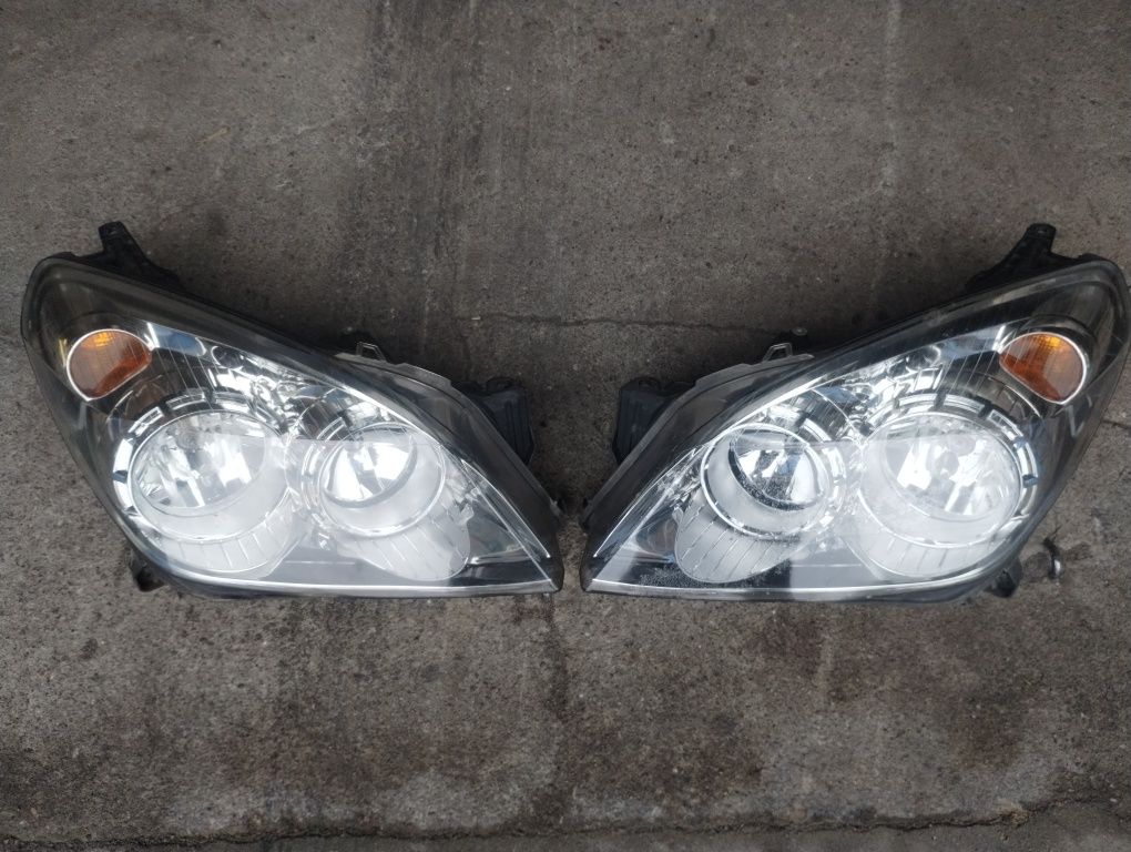 Opel Astra h III lampy  komplet przód lift