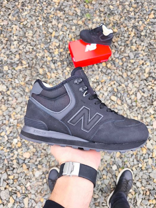 Кросівки зимові чоловічі New Balance 574 високі з хутром чорні