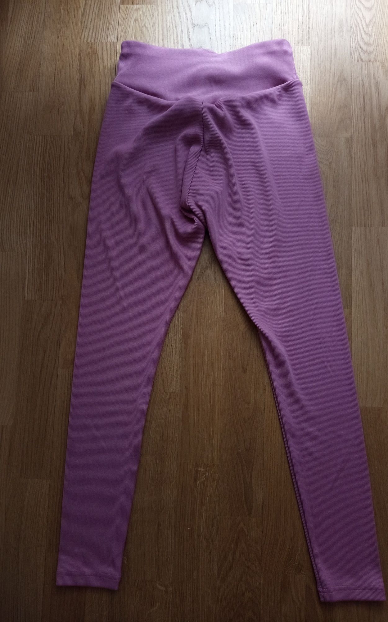 Puma, nowe legginsy w prążek,wysoki stan