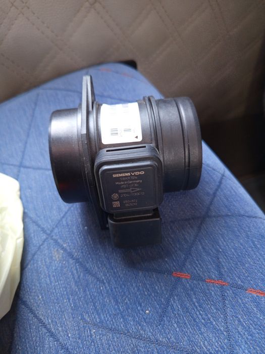 Продам датчик дмвр новый и модуль зажигания новый брал на ваз 2107