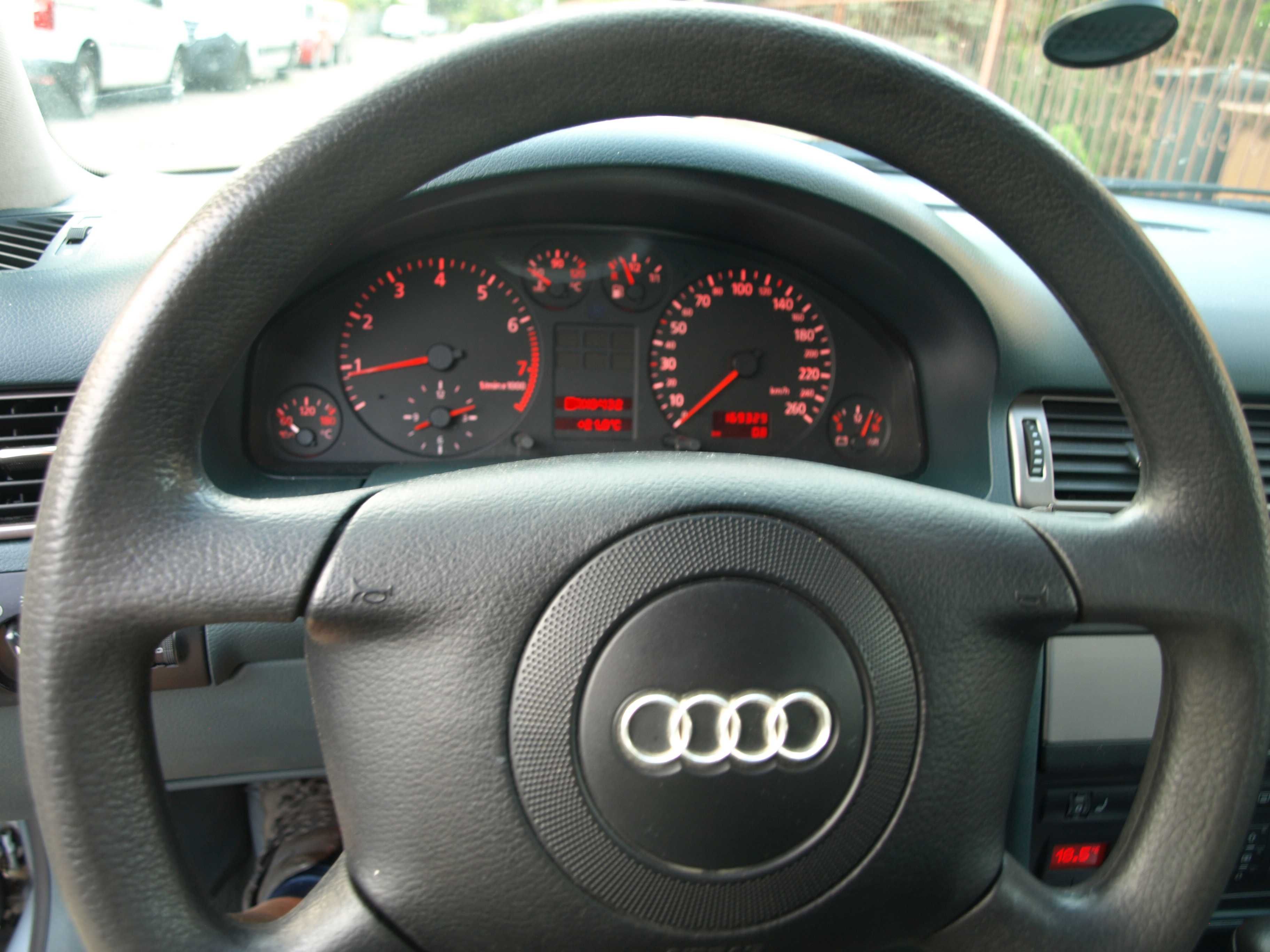 Audi A6 C5 2.4i Automat Klima bez rdzy Od pierwszego właściciela