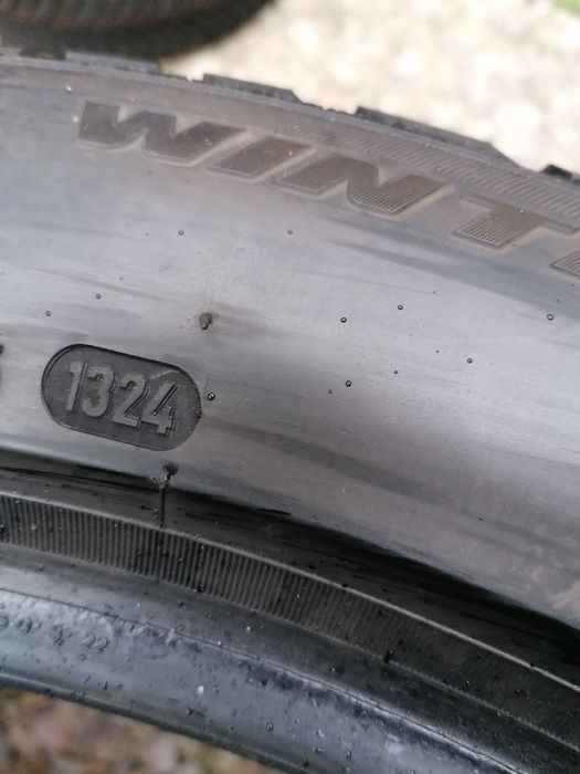 245/50/19 Pirelli 2024 rok zimowe