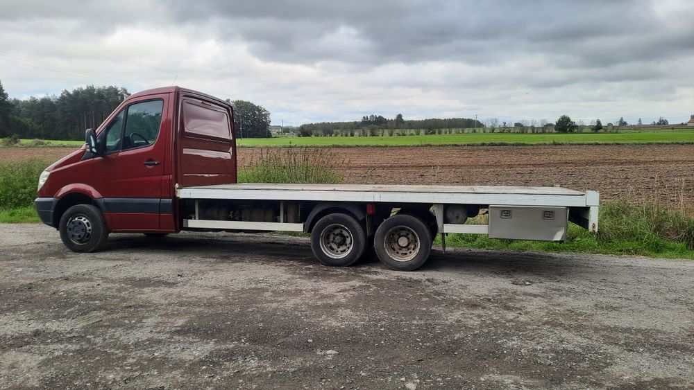 Sprinter 519 ciągnik siodłowy naczepa 3 osie