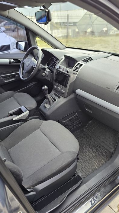 Продам Opel Zafira  7 місць газ/бенз