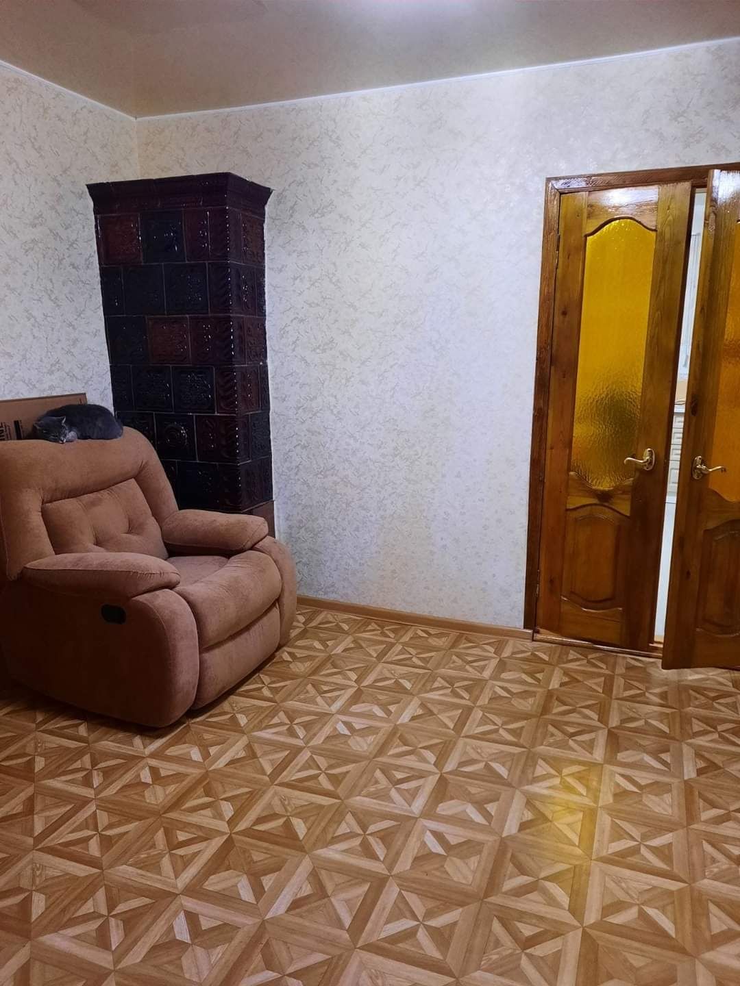 Продаю будинок біля центру