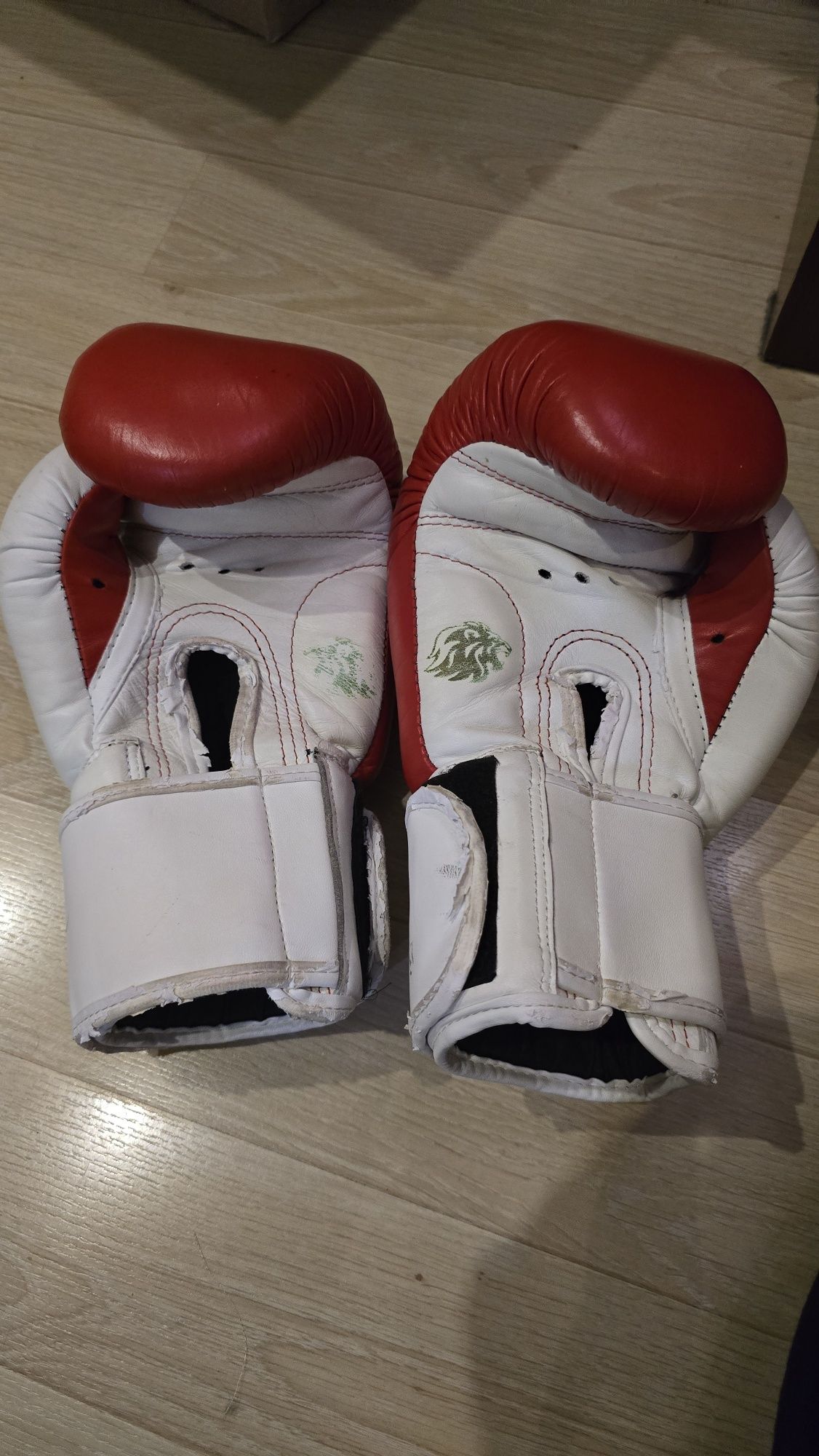 Перчатки боксерські  level sport розмір 10