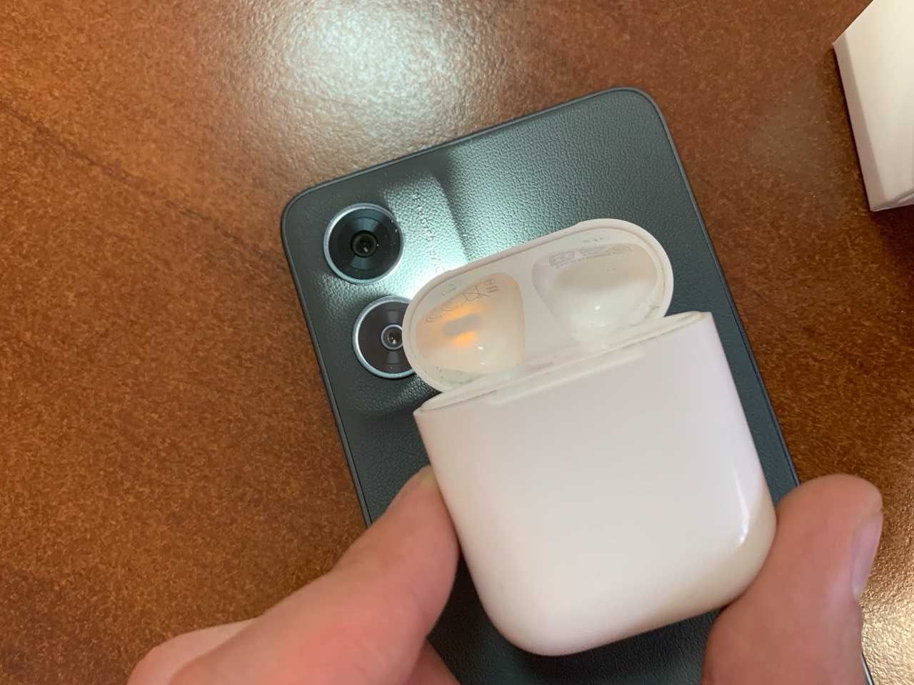 Наушники Apple AirPods 2 gen (MV7N2RU/A) - под ремонт / кейс ОРИГИНАЛ
