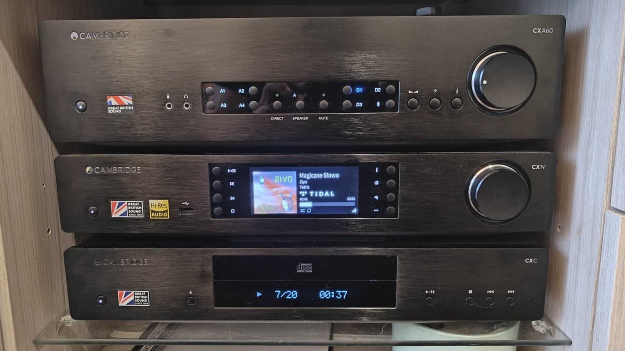 Wieża/segmenty Cambridge Audio, CXA60, CXNv2, CXC