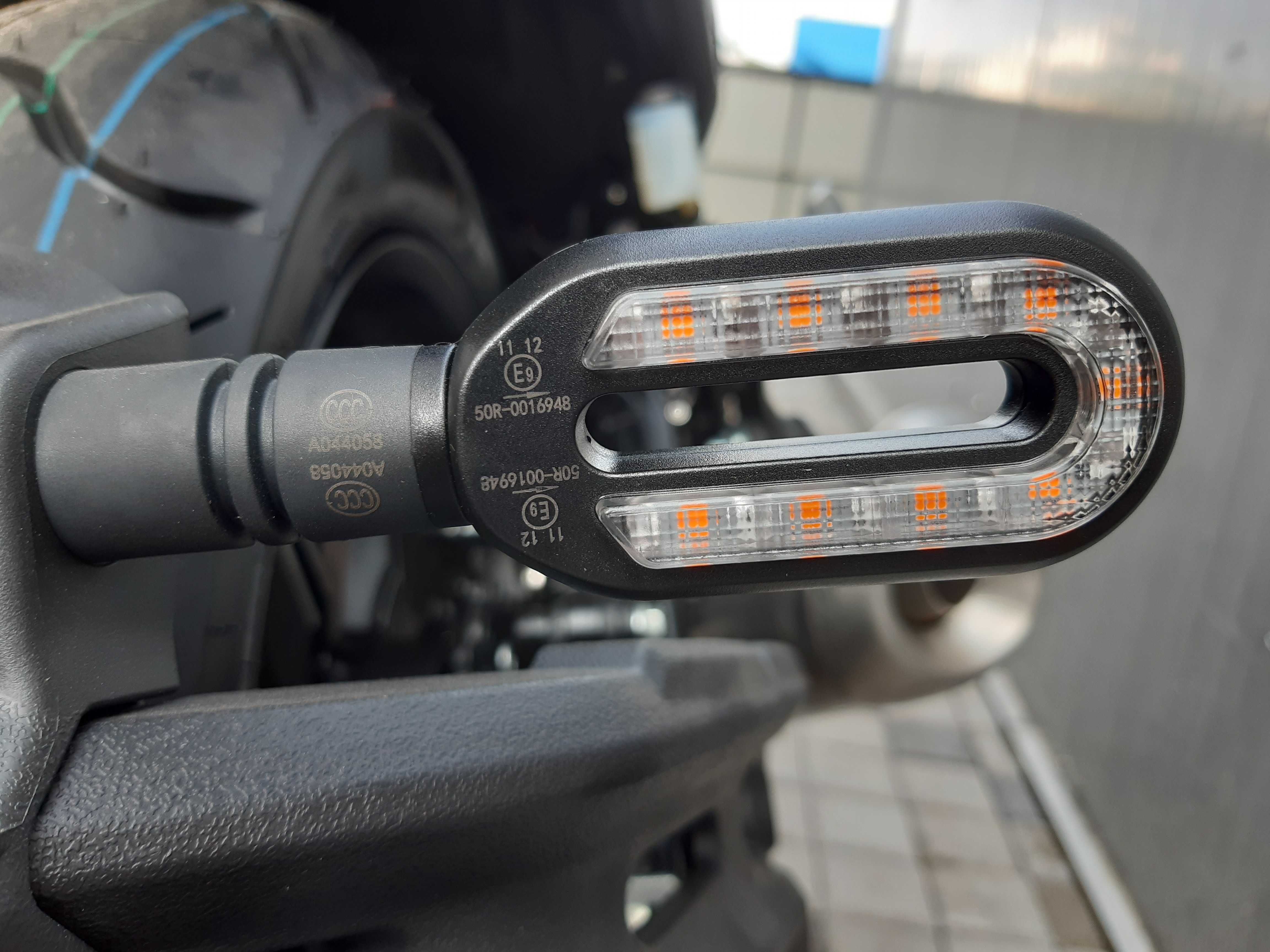Мотоцикл Loncin LX250-12C AC4 Акційна ціна до 20.06.25 Доставка!