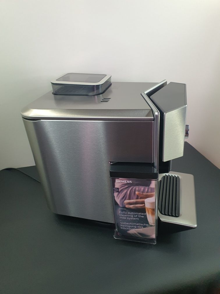 Solidny ekspres Siemens EQ.9 S500 Inox 19 bar! Gwarancja!
