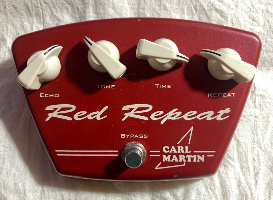 Pedal de delay - Carl Martin Red Repeat