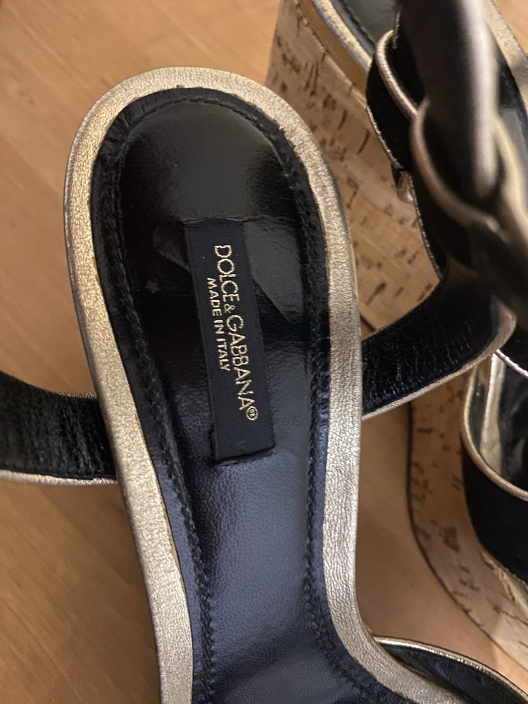 Dolce & Gabbana босоножки на танкетке