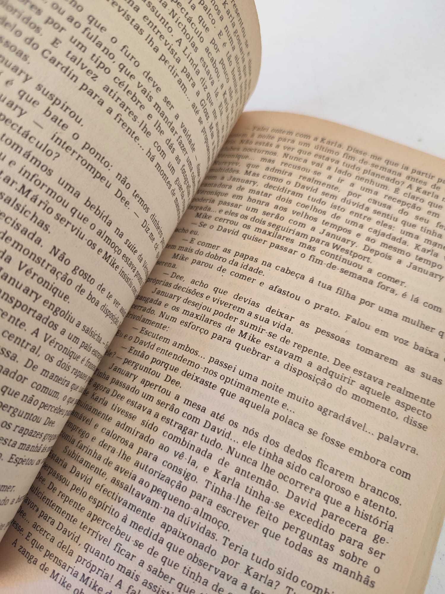 Livro - Uma Vez Não Basta (portes incluidos grátis)
