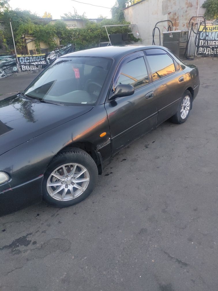 Продаю Мазду 626 ge