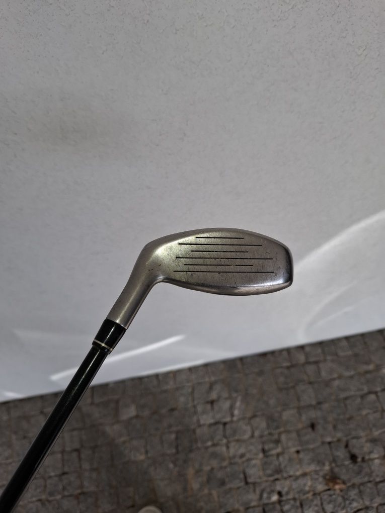 Taco golfe Taylormade rescue mid 25°