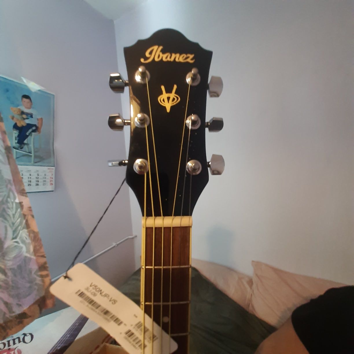 Gitara akustyczny