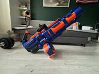 Nerf pistolet - minigun