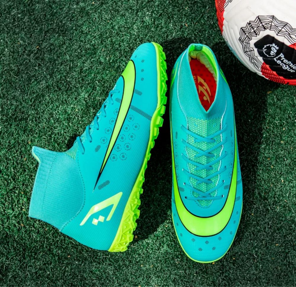 Buty piłkarskie obuwie sportowe turfy orlik futbolówki skarpeta