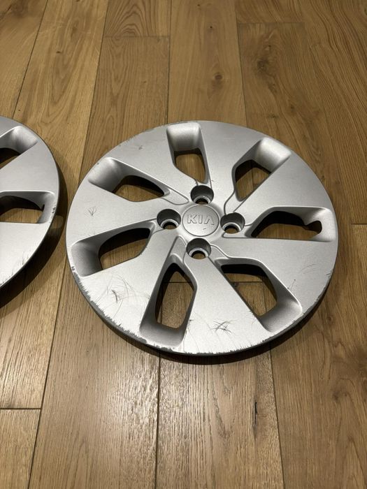 Оригінальні ковпаки Kia Rio R15