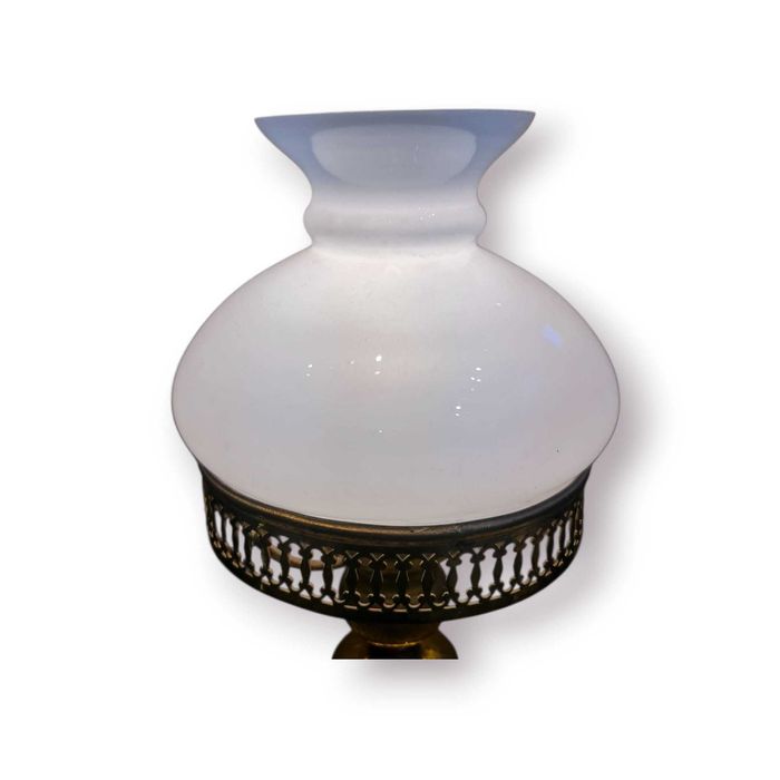 Candeeiro Louça Viana Azul e Branco c/ Vidro Opalino e Base Dourada