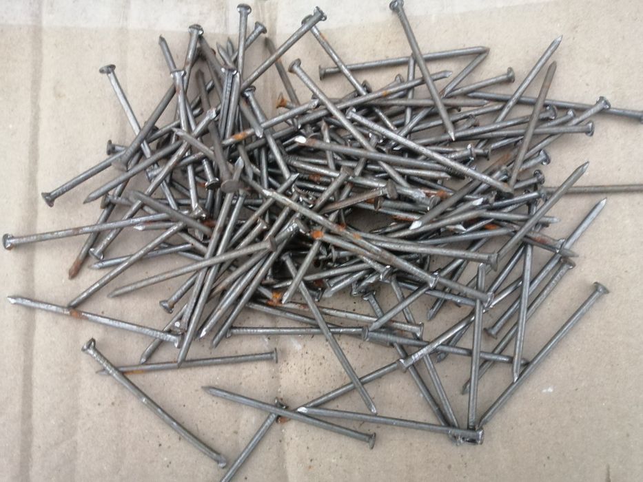 Продам цвяхи 55 мм нові