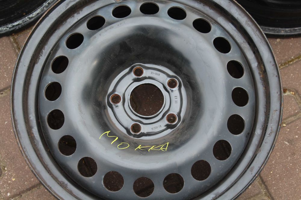 16 Felgi stalowe OPEL MOOKA