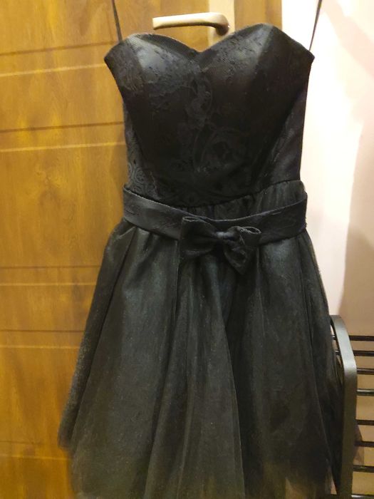 Sukienka rozkloszowana koronka tiul czarna rozmiar 34