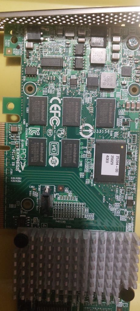 PCI E X8 Kontroler RAID SAS