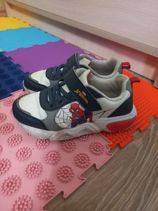 Кросівки для хлопчика (LC WAIKIKI)